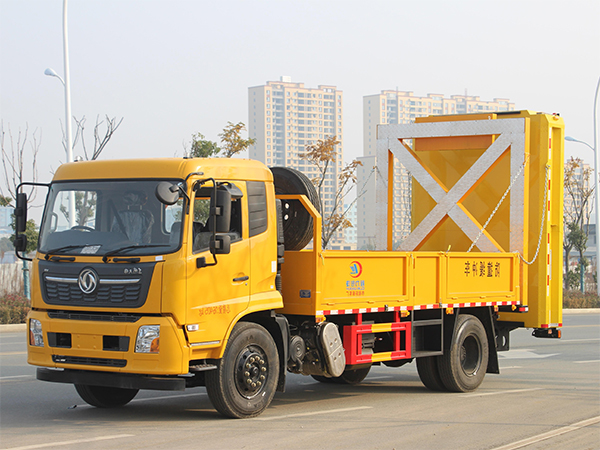 CLW5160TFZD6防撞缓冲车