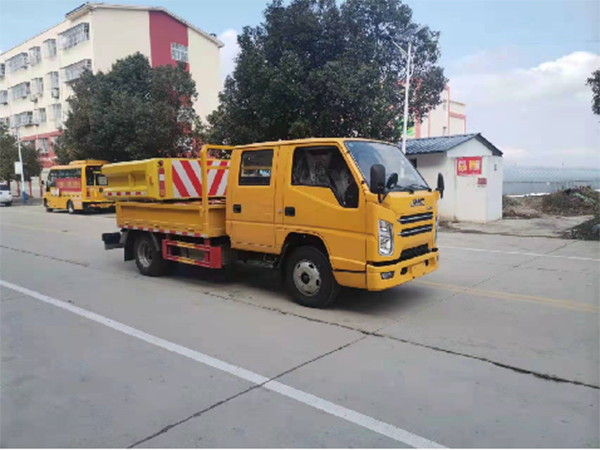 CLW5040TFZJDP防撞缓冲车